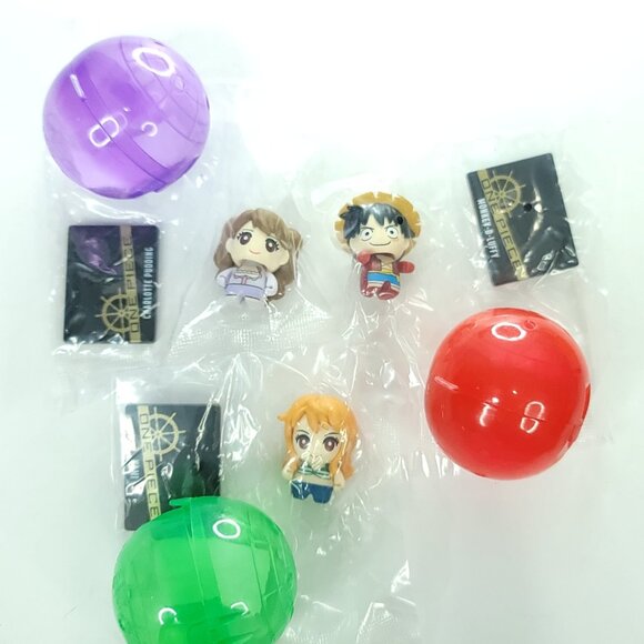 One Piece Gashapon Mini Figure Lot Of 3 Nami Luffy Pudding Bandai NEW - Picture 1 of 7
